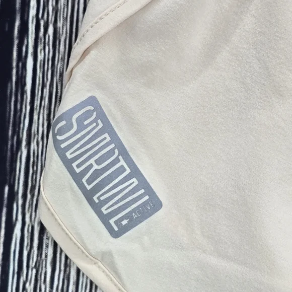 SmartWool NWT Intraknit Active Lined Athletic Almond Merino Wool Shorts